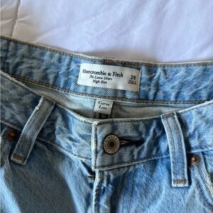 Abercrombie & Fitch Loose High Rise Jean Shorts